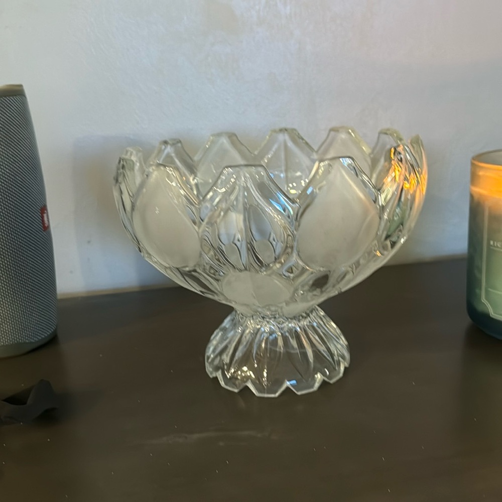 Large tulip glass bowl